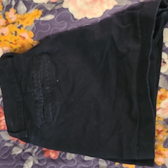 Black old navy jean short size 4 - Picture 3 of 5